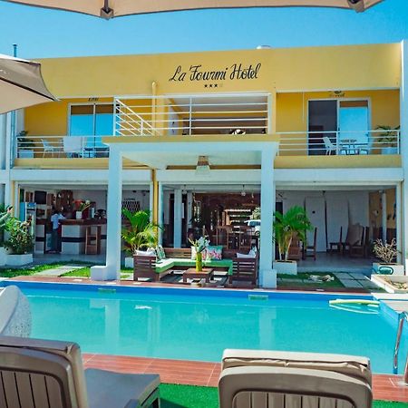 La Fourmi Hotel Нуси-Бе Экстерьер фото