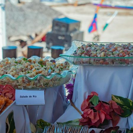 La Fourmi Hotel Нуси-Бе Экстерьер фото