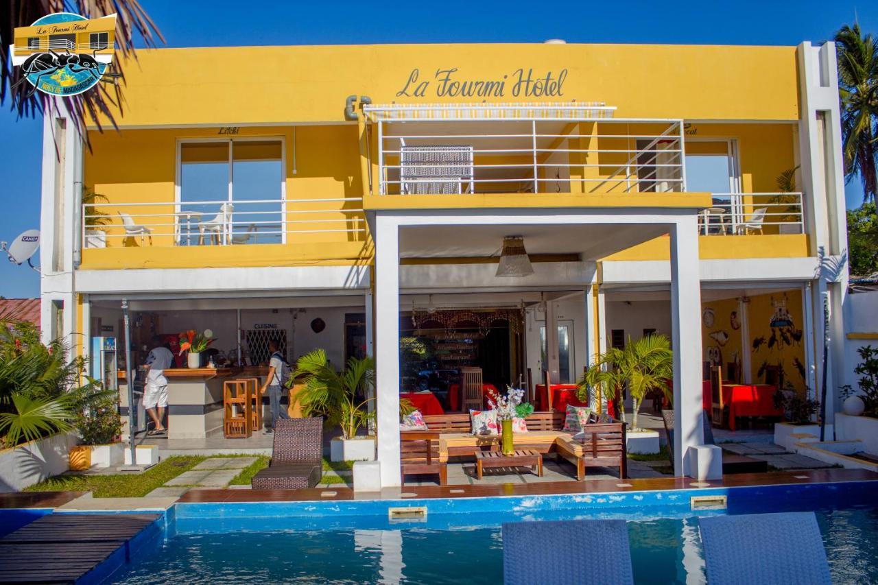 La Fourmi Hotel Нуси-Бе Экстерьер фото